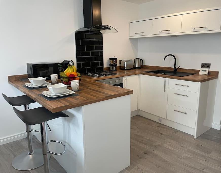 Modern 1-Bed Apartment Belfast Exterior foto